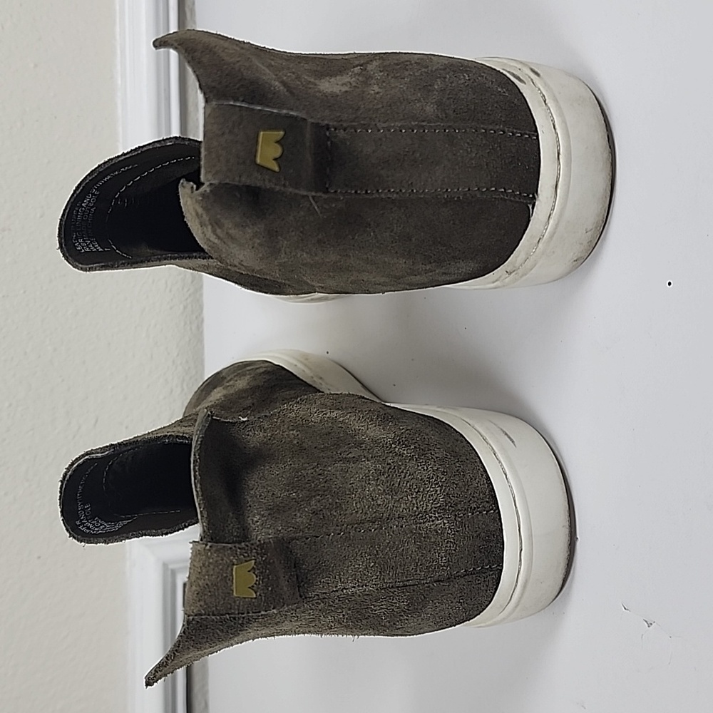 Birdies Falcon Water Resistant Women Winter Green Suede Ankle Bootie Size 7 - Picture 3 of 8